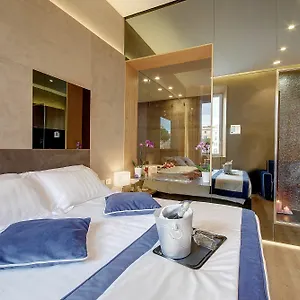 Sun Luxury Pantheon Rome