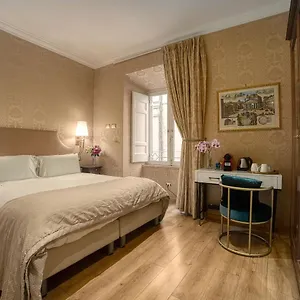 בית הארחה Bq House Trevi Luxury, רומא