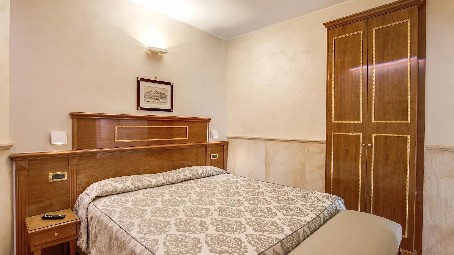 Pantheon Rooms 로마